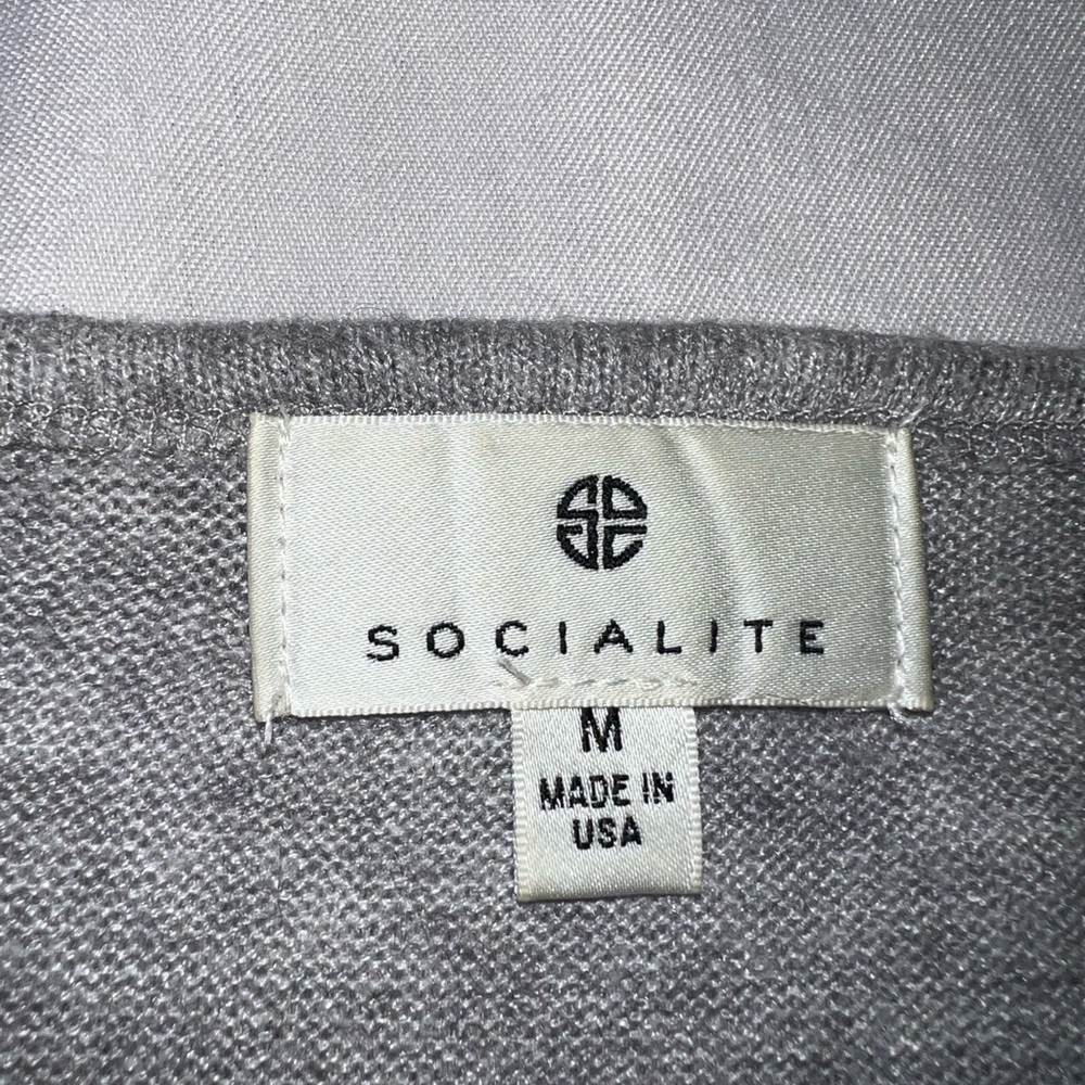 Long t-shirt - Picture 1 of 2